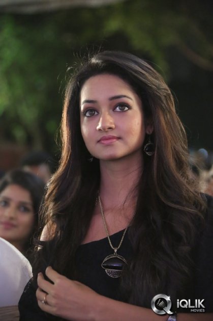 Shanvi-at-Gallo-Telinattunde-Audio-Function